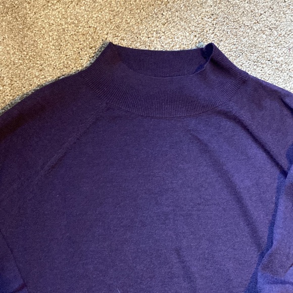 EUC Womens Large Loft High Neck Plum colored Sweater - Picture 3 of 6